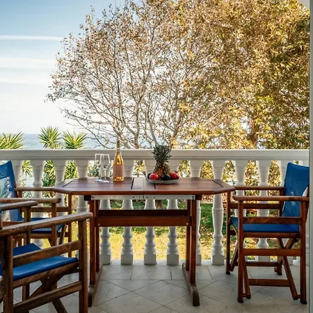 Vikos Seaside Apartman Kipszéli