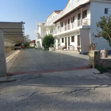 Vikos Seaside Apartman